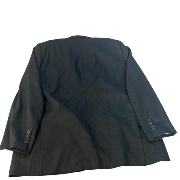 Claiborne Men’s Suit Jacket in Black with faint white stripes size 48L/ 40W - Picture 2 of 4